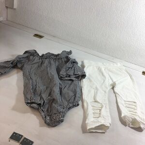 90 Toddler 2 Piece Set Body Suite Blk Wht Distressed  Leggings Wht 12 months
